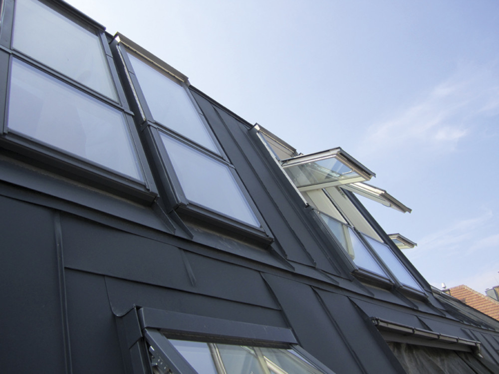 Extension and modernisation of a charming tenement house from the late 19th century