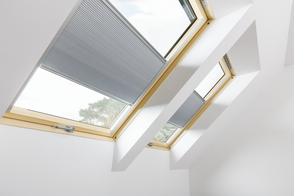 Roof window blinds which one to choose? FAKRO
