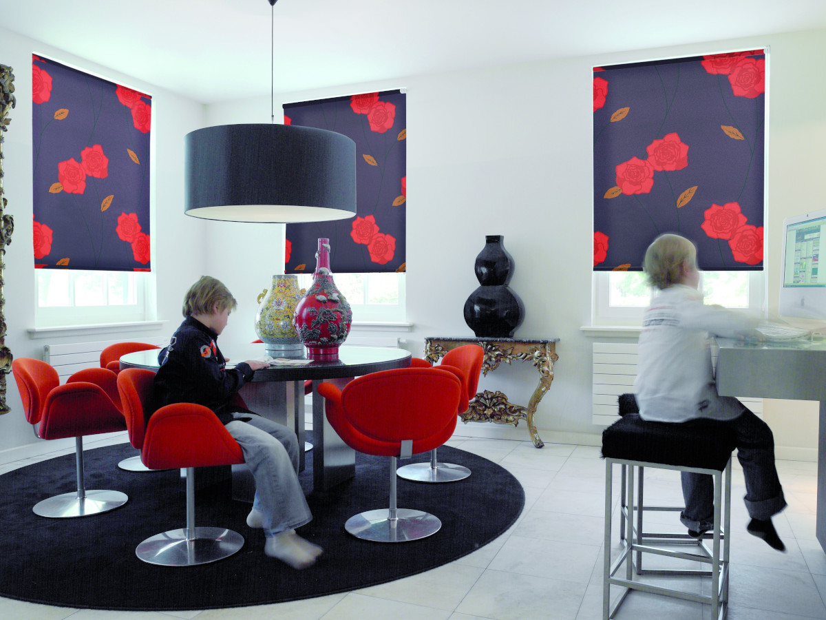 Advantages of internal accessories for vertical windows