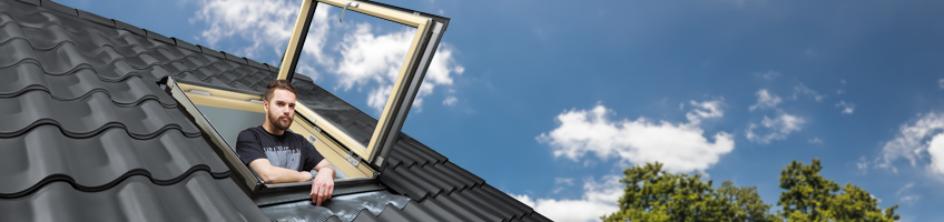 Side hung escape window