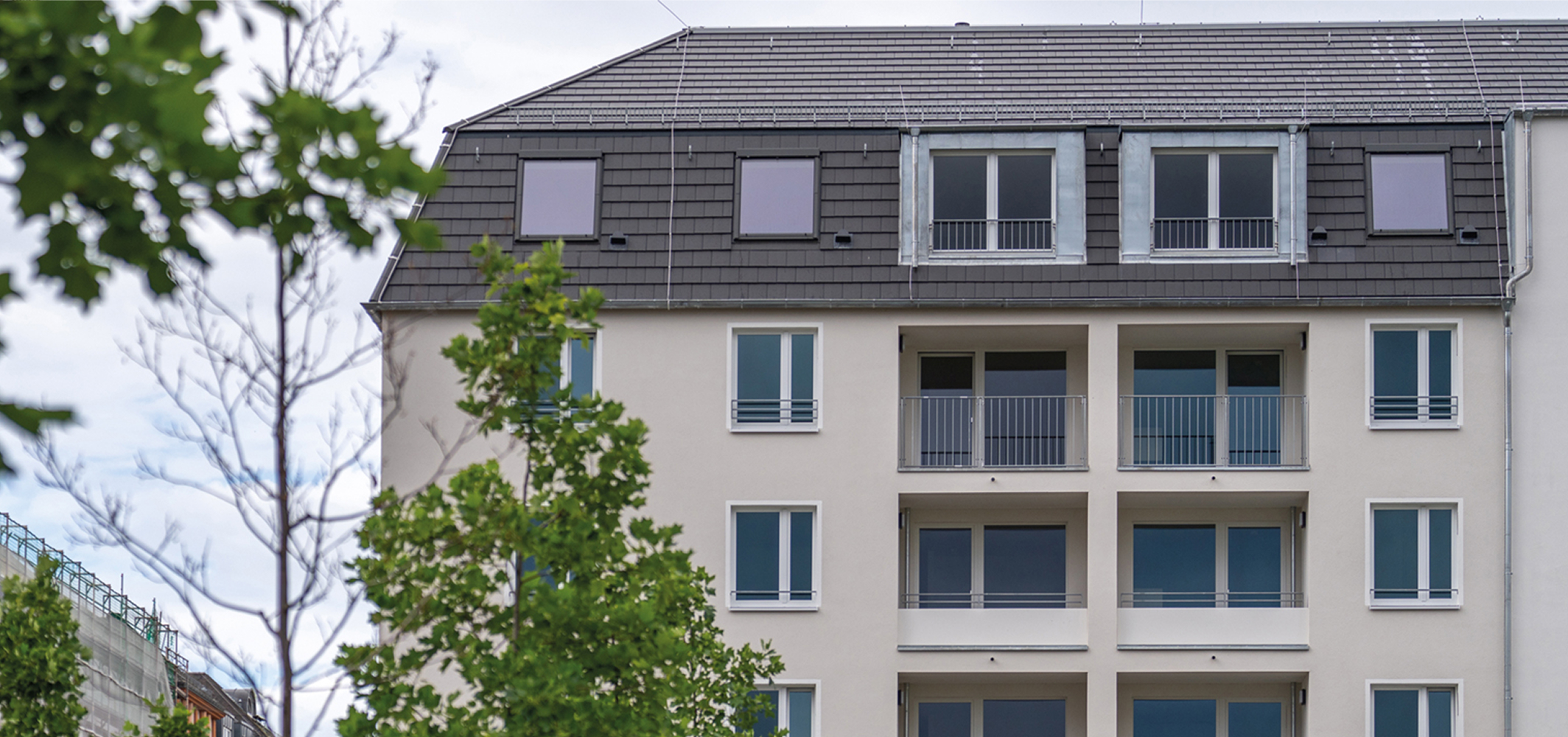 Roof Windows in Multi-Family Housing in Dresden
