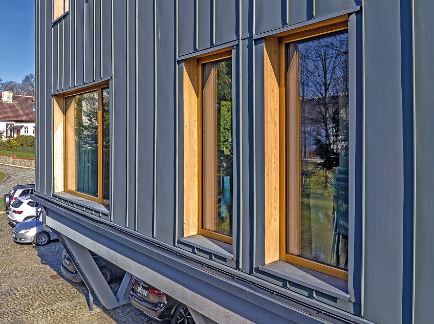 The crucial role of wood