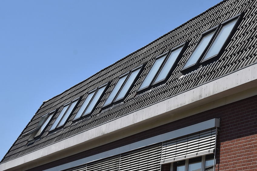 Replacement of Roof Windows in DEKRA’s German Branch – Fast and Effective