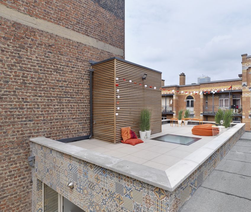 The DXW walkable window for flat roofs - FAKRO